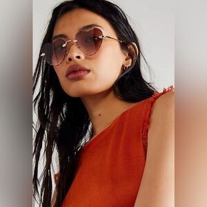 Free People - Loveless Beveled Sunglass